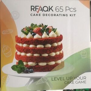 brand new RFAQK 65 piece Cake Decorating Kit Baking Pastry Tools